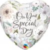 18″ / 46cm Special Day White Floral Qualatex #10489